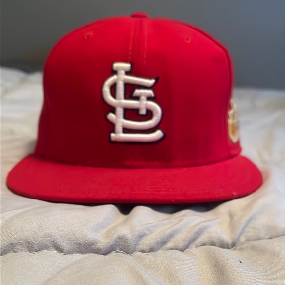 St. Louis Cardinals Red World Series Cap - Picture 2 of 3